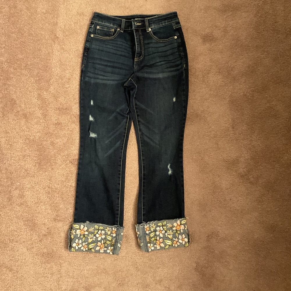 INC jeans, cropped, size 4